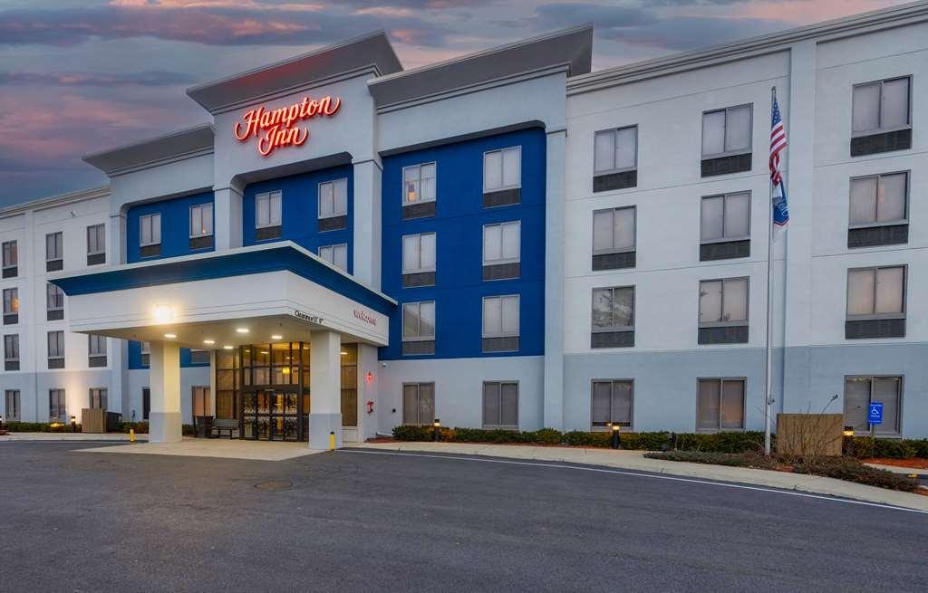 Hampton Inn Хаверхилл Экстерьер фото