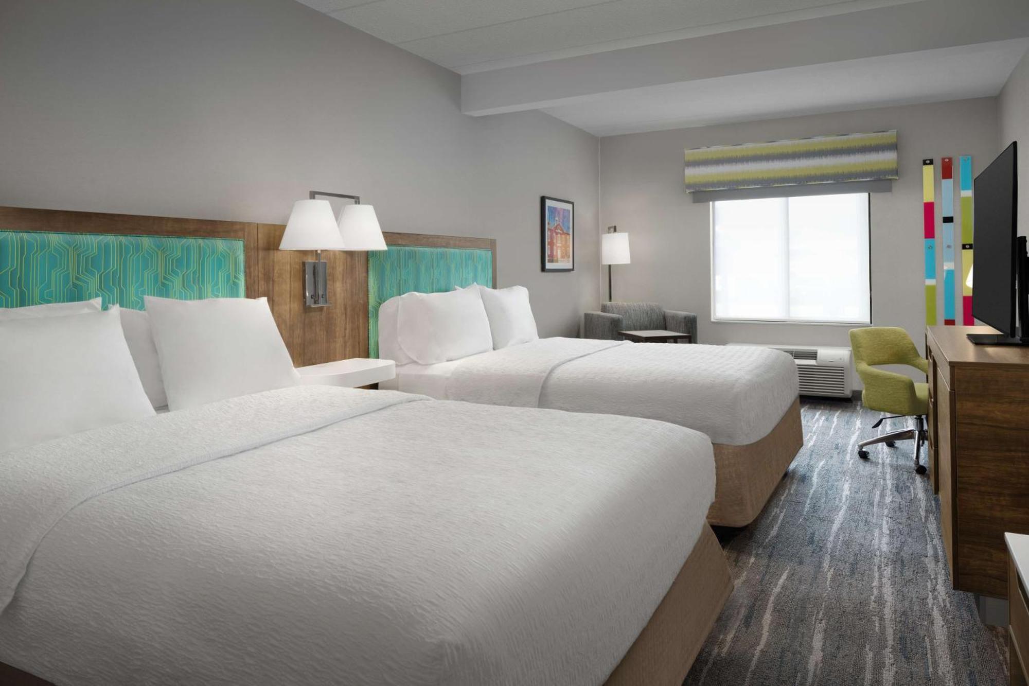 Hampton Inn Хаверхилл Экстерьер фото